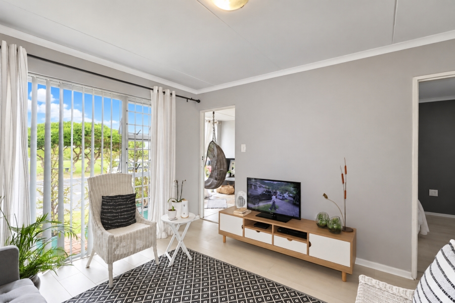 1 Bedroom Property for Sale in Big Bay Western Cape